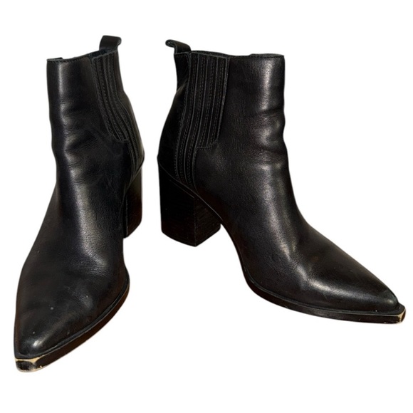Steve Madden Chandler Black Leather Booties | Size 8 - Picture 5 of 6